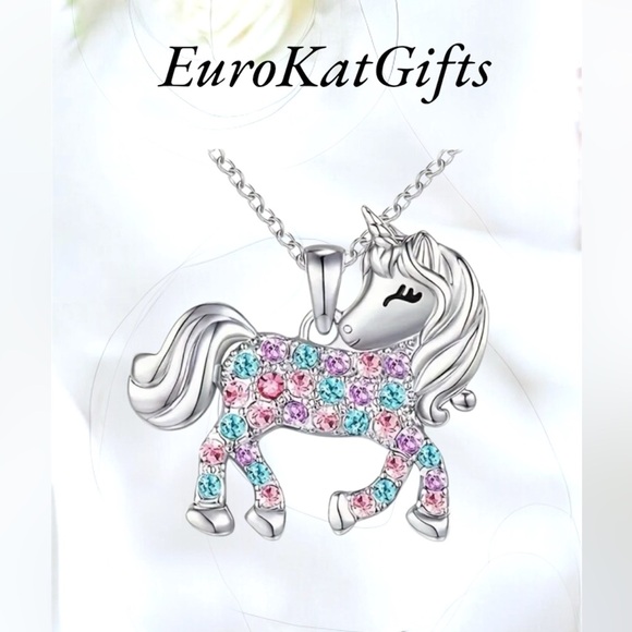 The Unbranded Brand Jewelry - NEW Elegant Silver Unicorn Necklace with Colorful Crystals NWT